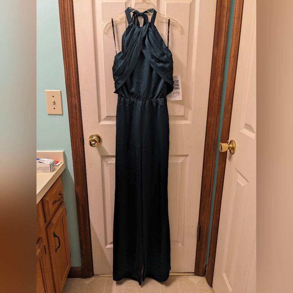 TFNC London Forest Green Jreey Jumpsuit BNWT Size 6